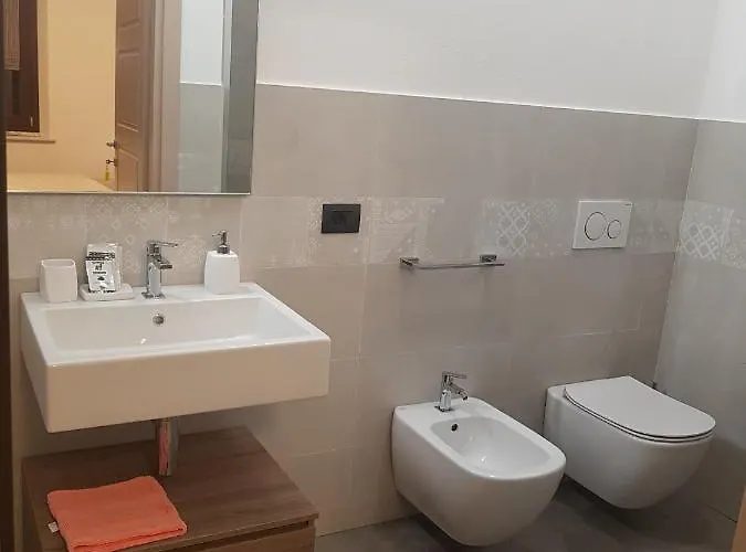 Al Civico16 3* 古斯皮尼